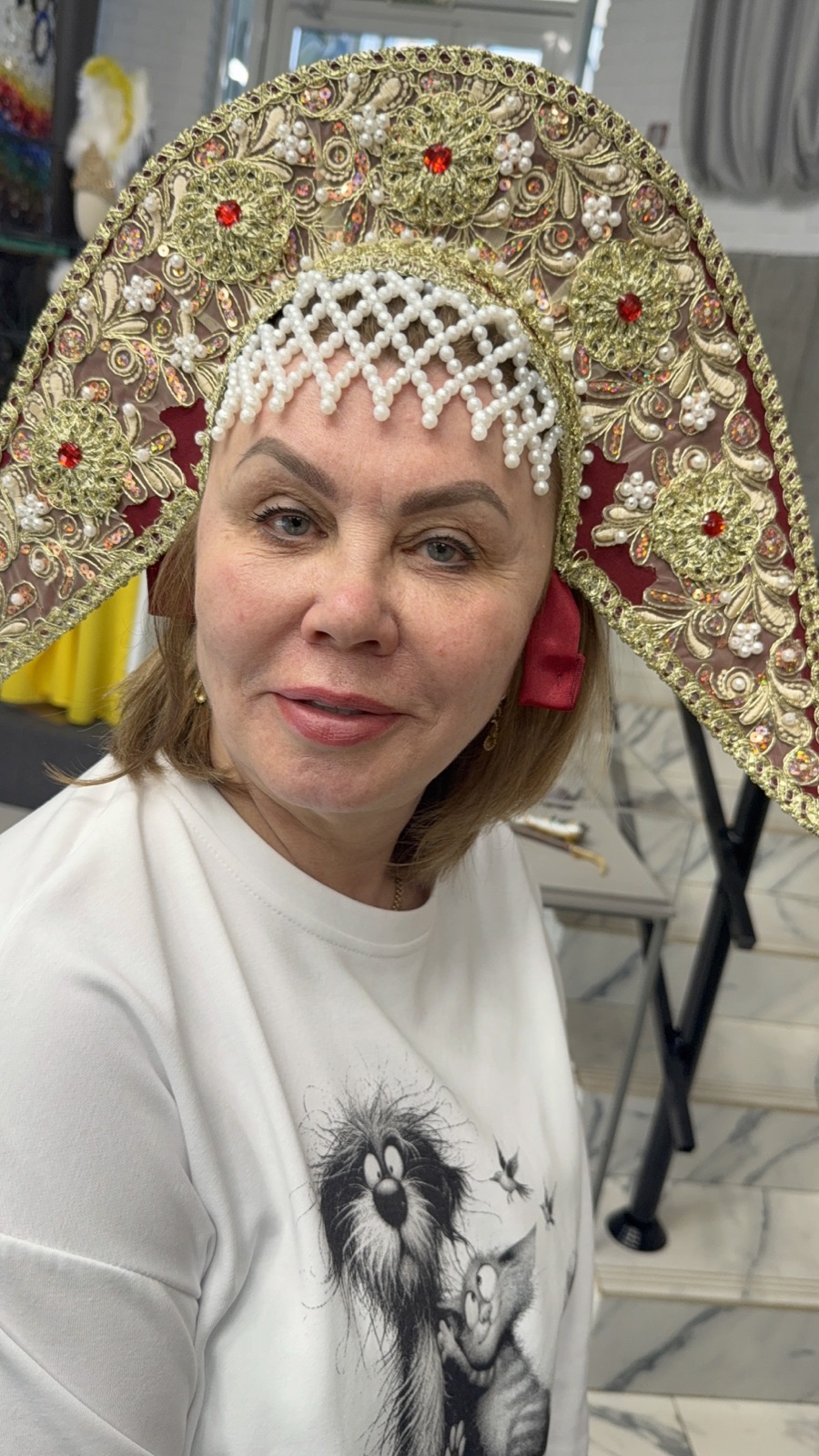 Оксана Азарова, художник