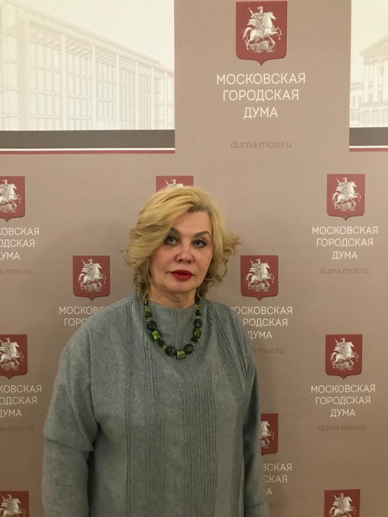 Картина слева